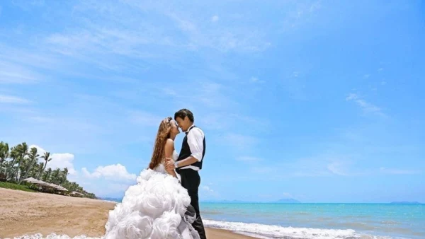 婚庆动画婚礼策划结婚吧相册通用PPT模板