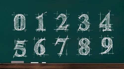 手绘黑板风开学通用PPT模板