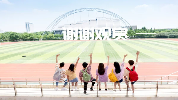 清新简约毕业季纪念画册通用PPT模板