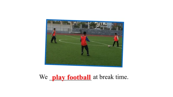 Module 8 Unit 2 There are lots of games. 课件(共39张PP